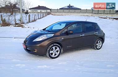 Хэтчбек Nissan Leaf 2015 в Ровно