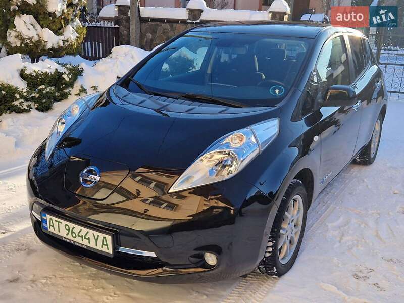 Хэтчбек Nissan Leaf 2014 в Ивано-Франковске