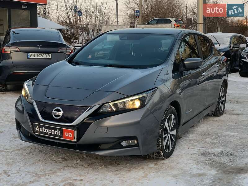 Хэтчбек Nissan Leaf 2020 в Виннице