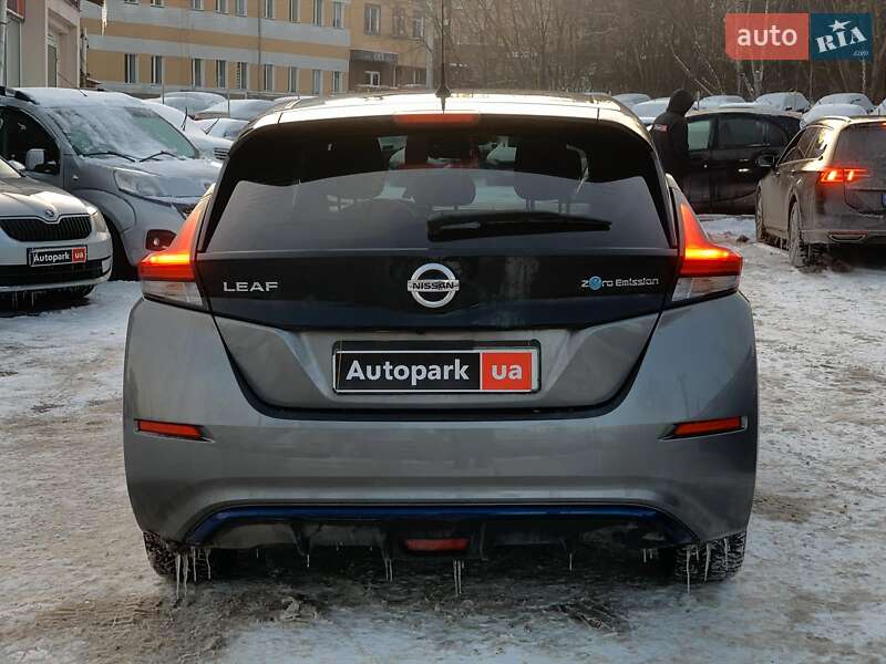 Хэтчбек Nissan Leaf 2020 в Виннице