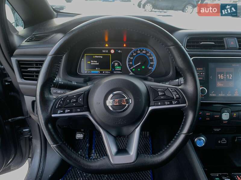 Хэтчбек Nissan Leaf 2020 в Виннице