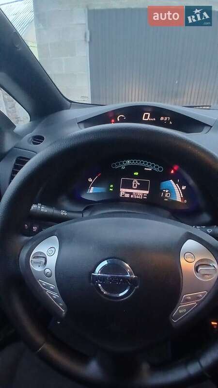 Хэтчбек Nissan Leaf 2013 в Луцке