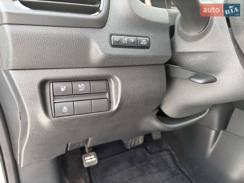 Хэтчбек Nissan Leaf 2018 в Киеве