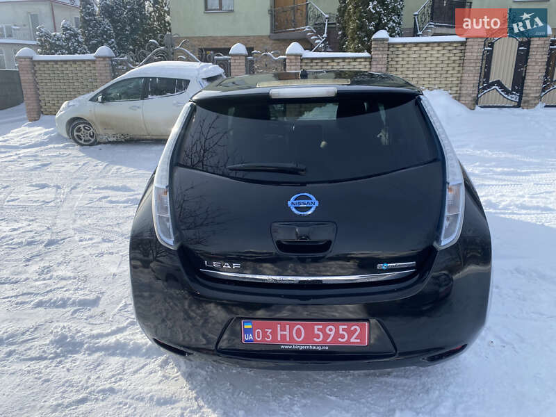 Хэтчбек Nissan Leaf 2014 в Черновцах