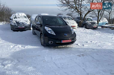 Хэтчбек Nissan Leaf 2014 в Черновцах