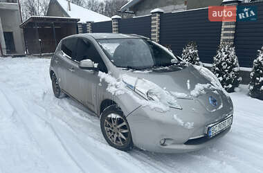 Хэтчбек Nissan Leaf 2016 в Стрые