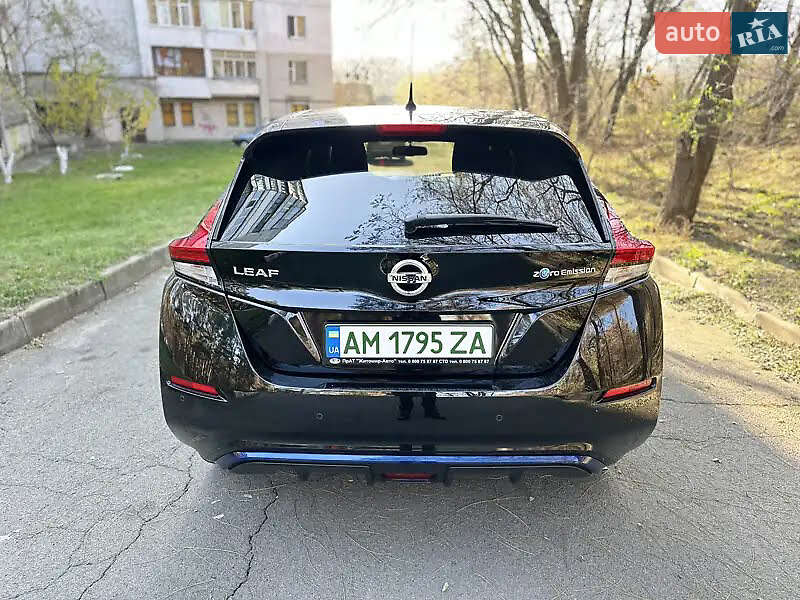 Хэтчбек Nissan Leaf 2018 в Белой Церкви
