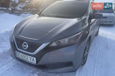 Хэтчбек Nissan Leaf 2021 в Тернополе