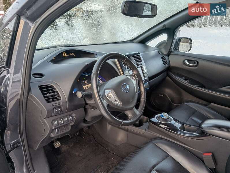 Хэтчбек Nissan Leaf 2013 в Дрогобыче