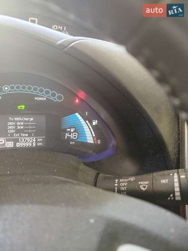 Хэтчбек Nissan Leaf 2017 в Киеве