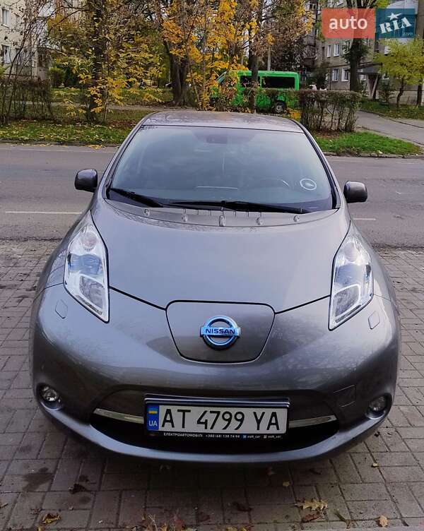 Хэтчбек Nissan Leaf 2013 в Ивано-Франковске фото 5 Хэтчбек Nissan Leaf 2013 в Ивано-Франковске