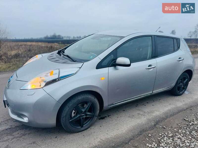 Nissan Leaf 2014