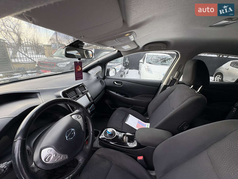 Хэтчбек Nissan Leaf 2014 в Луцке