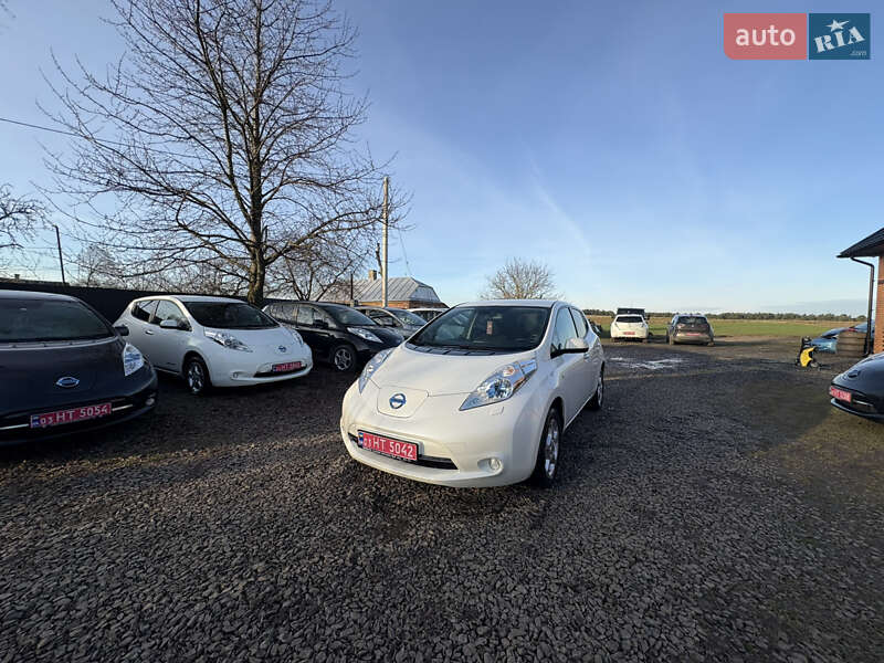 Хэтчбек Nissan Leaf 2013 в Луцке