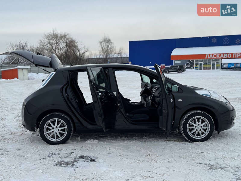 Хэтчбек Nissan Leaf 2016 в Львове фото 6 Хэтчбек Nissan Leaf 2016 в Львове