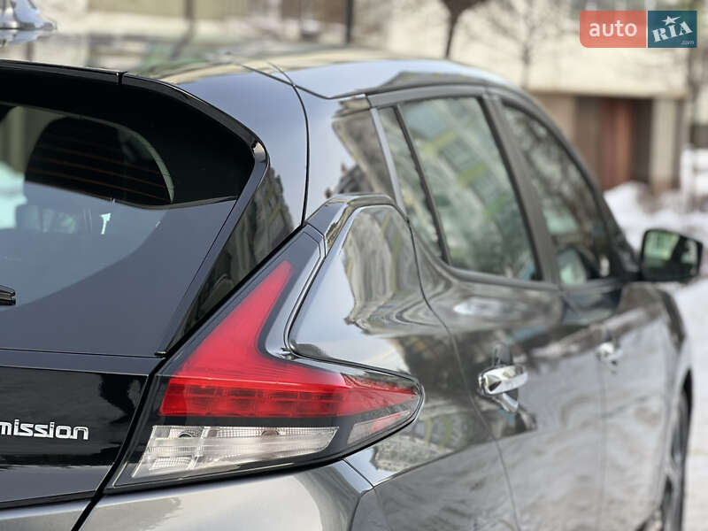 Хэтчбек Nissan Leaf 2020 в Ивано-Франковске фото 27 Хэтчбек Nissan Leaf 2020 в Ивано-Франковске