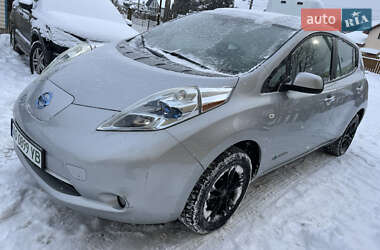 Хетчбек Nissan Leaf 2011 в Львові