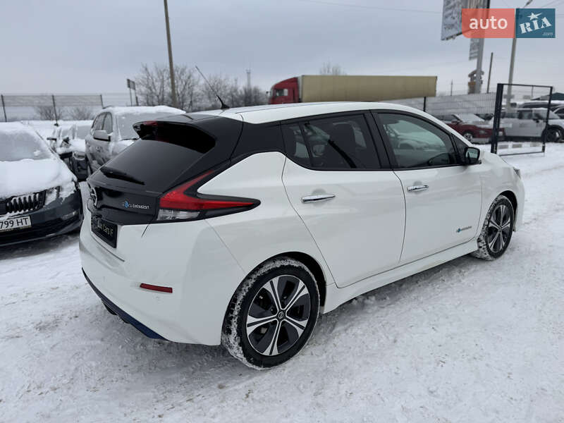 Хэтчбек Nissan Leaf 2018 в Ивано-Франковске