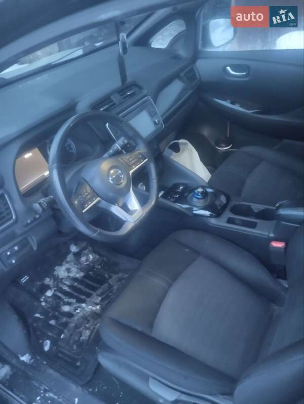 Хэтчбек Nissan Leaf 2018 в Ивано-Франковске