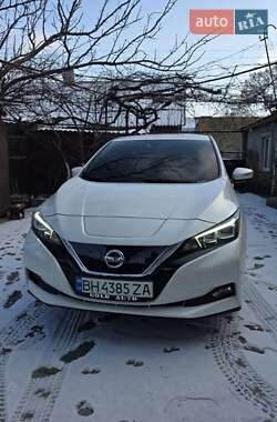 Хетчбек Nissan Leaf 2020 в Білгороді-Дністровському