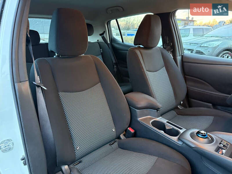 Хэтчбек Nissan Leaf 2021 в Стрые