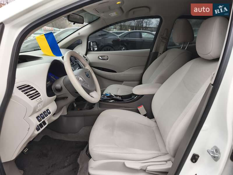 Хэтчбек Nissan Leaf 2016 в Днепре фото 9 Хэтчбек Nissan Leaf 2016 в Днепре