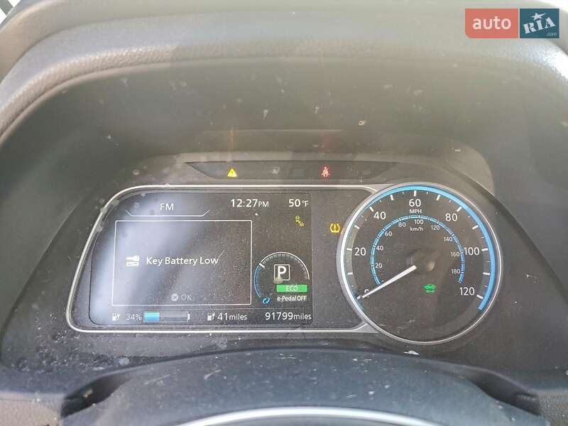 Хэтчбек Nissan Leaf 2019 в Киеве