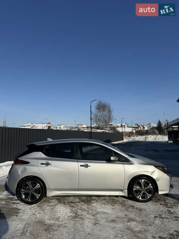 Хэтчбек Nissan Leaf 2020 в Луцке