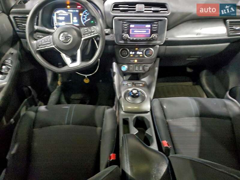 Хэтчбек Nissan Leaf 2018 в Тернополе