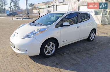 Хетчбек Nissan Leaf 2013 в Знам'янці