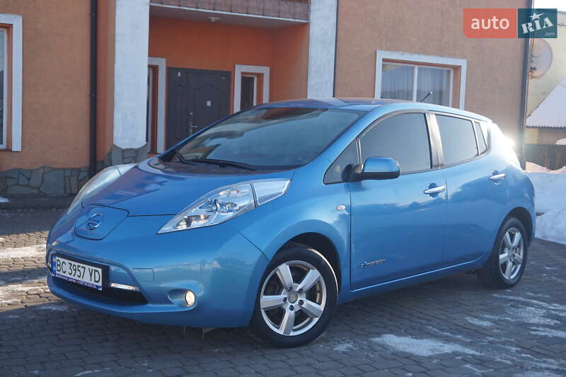 Nissan Leaf 2011