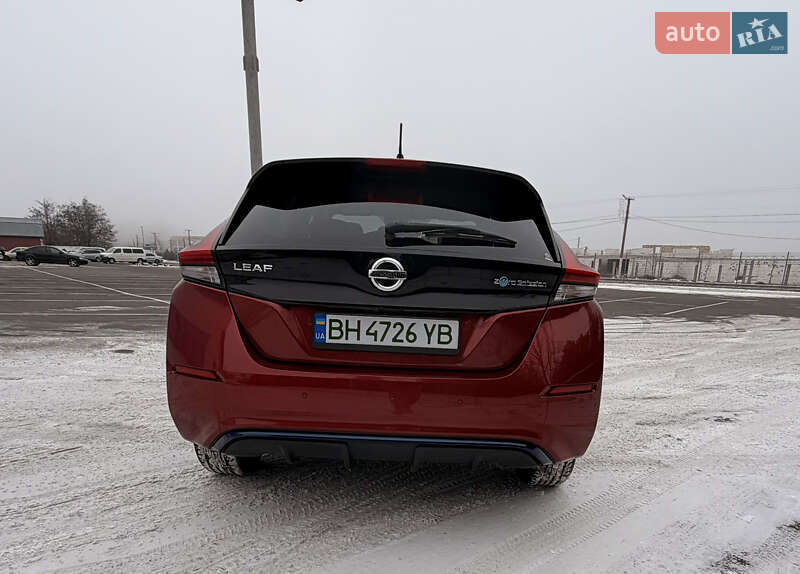 Хэтчбек Nissan Leaf 2019 в Одессе