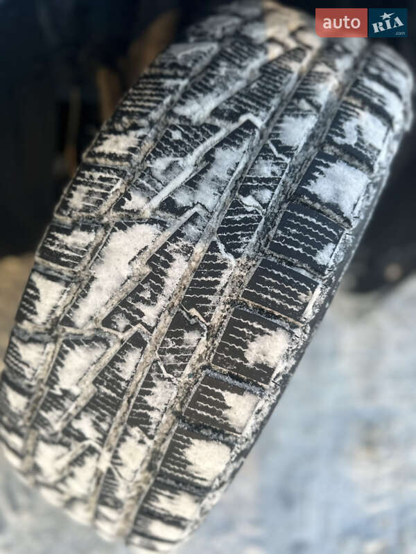 Хэтчбек Nissan Leaf 2014 в Умани