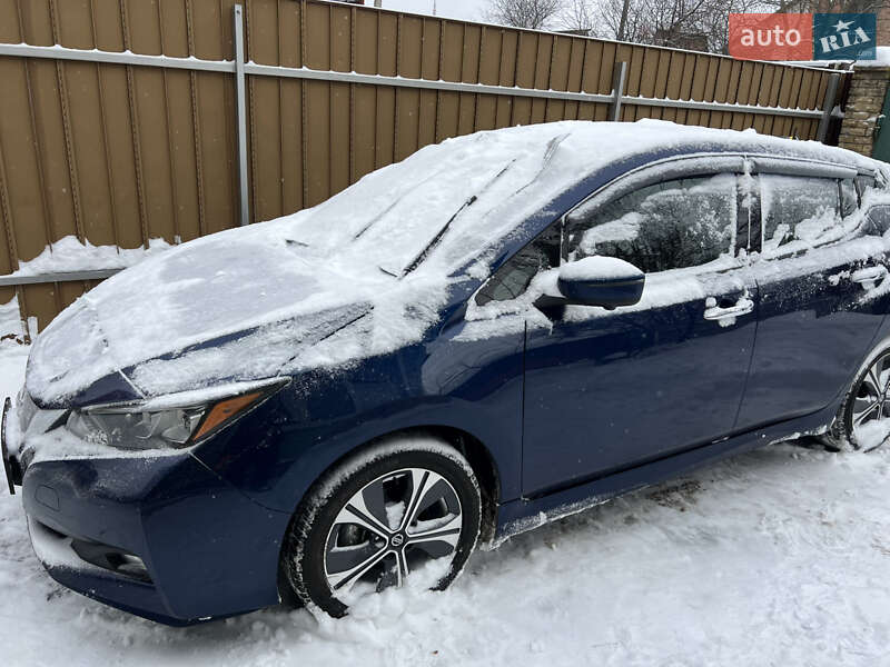 Хетчбек Nissan Leaf 2020 в Чернігові