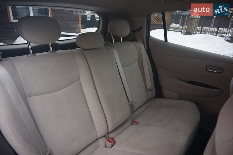 Хэтчбек Nissan Leaf 2011 в Самборе фото 46 Хэтчбек Nissan Leaf 2011 в Самборе