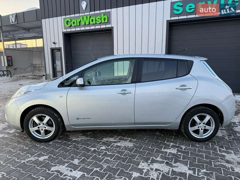 Хэтчбек Nissan Leaf 2012 в Владимире фото 8 Хэтчбек Nissan Leaf 2012 в Владимире