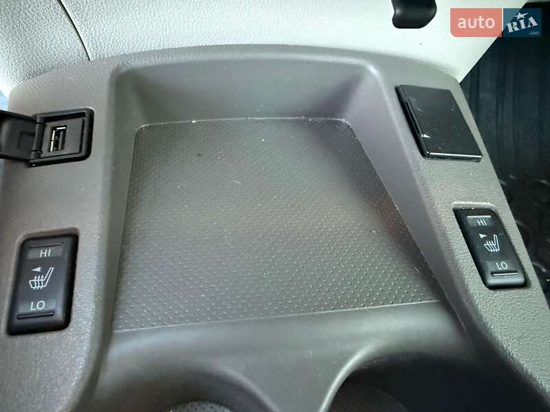 Хэтчбек Nissan Leaf 2012 в Владимире фото 37 Хэтчбек Nissan Leaf 2012 в Владимире