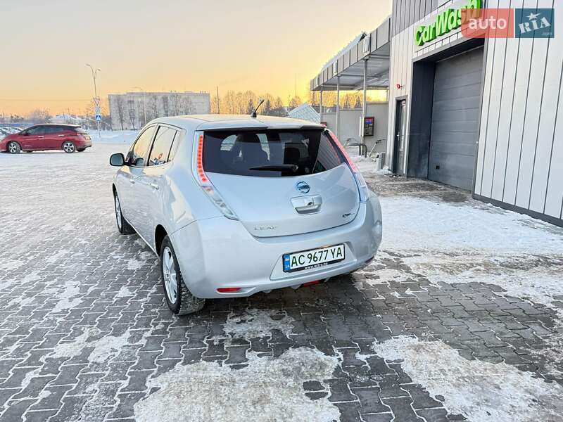 Хэтчбек Nissan Leaf 2012 в Владимире фото 84 Хэтчбек Nissan Leaf 2012 в Владимире