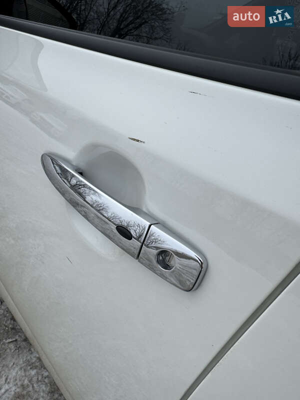 Хэтчбек Nissan Leaf 2019 в Одессе