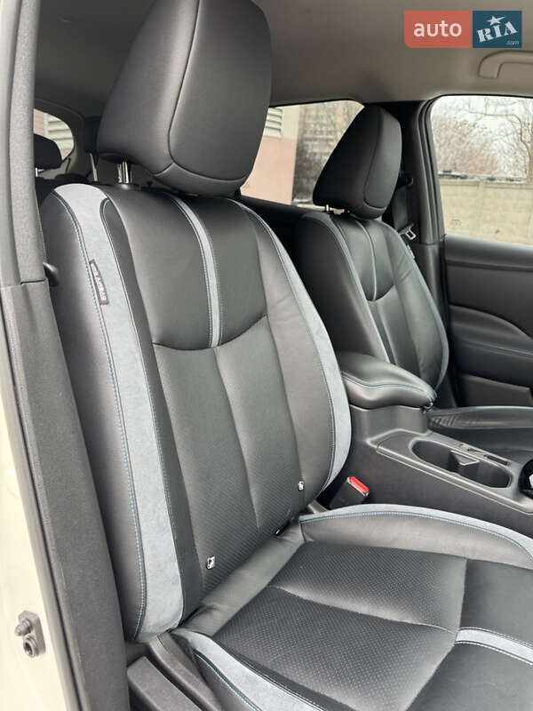 Хэтчбек Nissan Leaf 2019 в Одессе