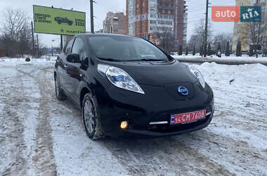 Хэтчбек Nissan Leaf 2015 в Ивано-Франковске