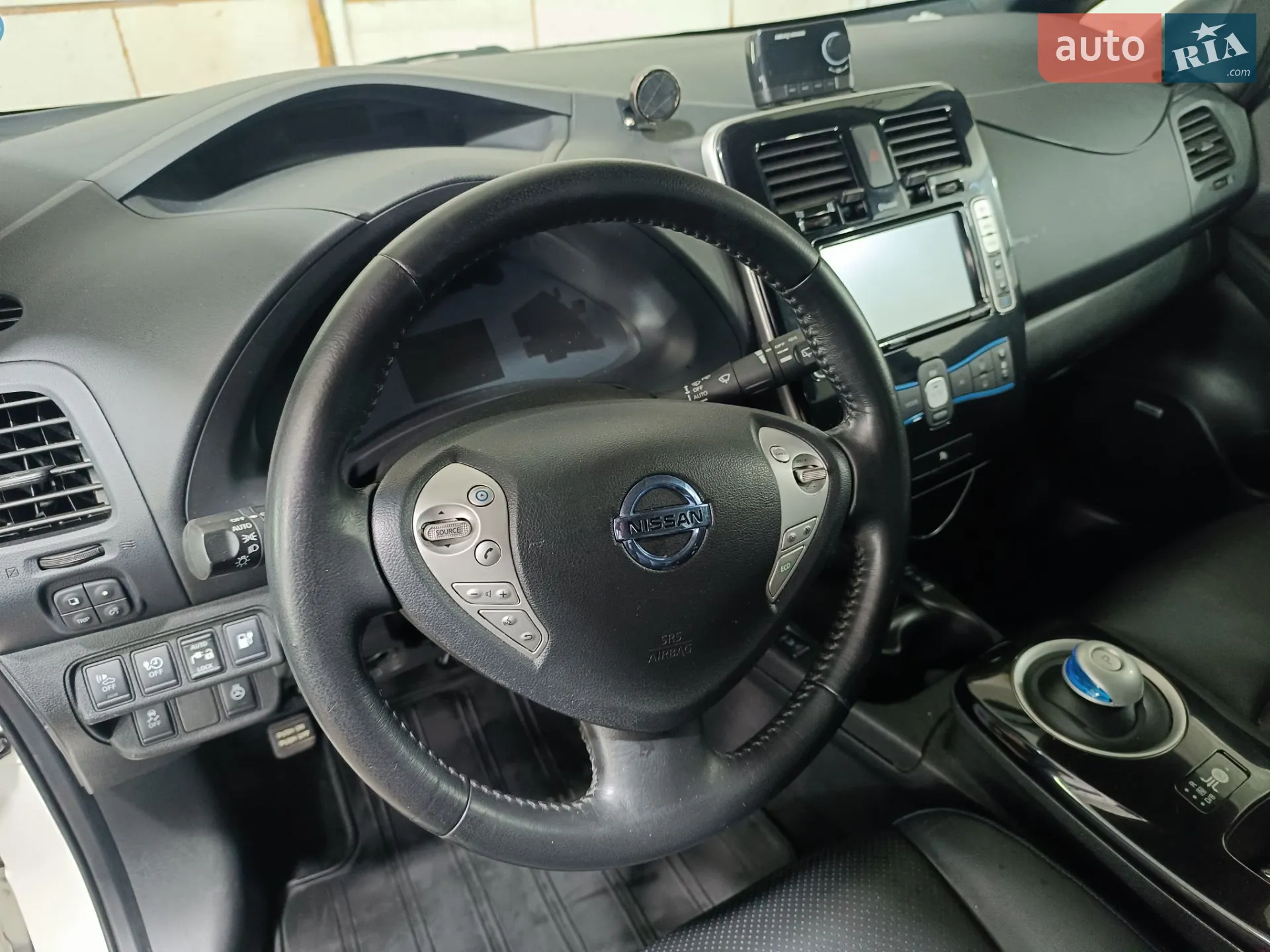 2013 Nissan Leaf - мініатюра 28