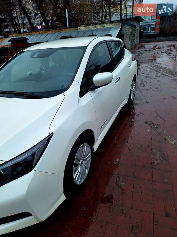 Хетчбек Nissan Leaf 2019 в Рівному