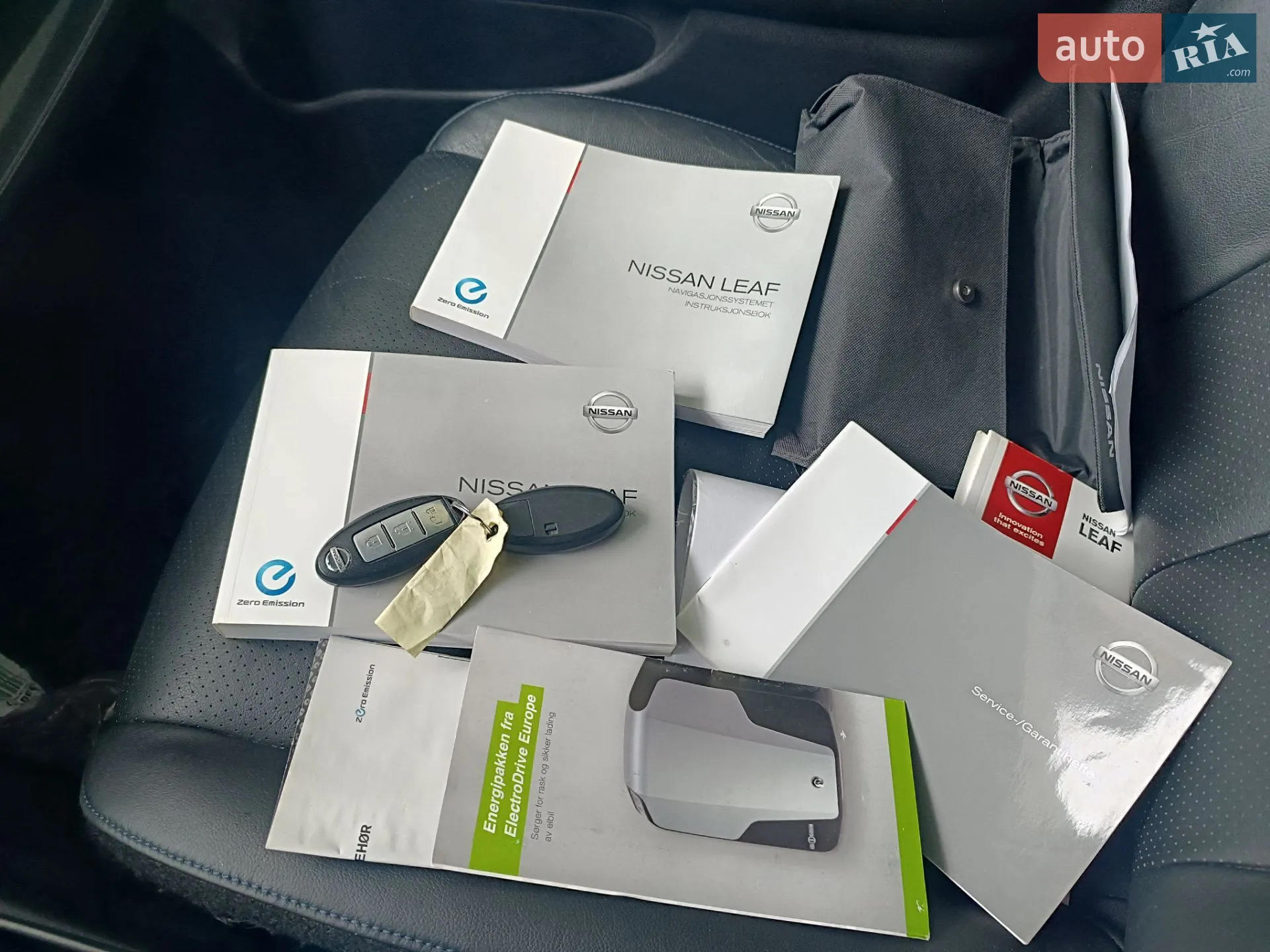 2013 Nissan Leaf - мініатюра 35
