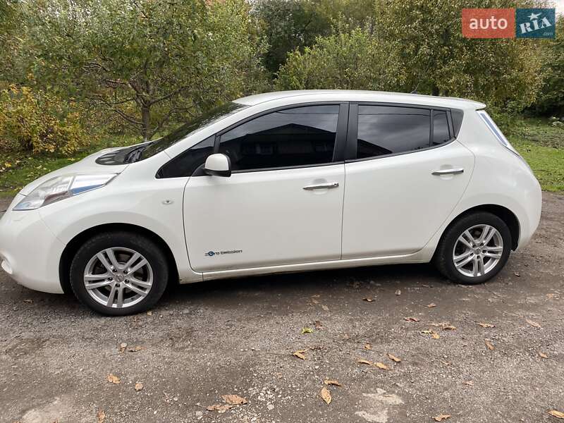 Хетчбек Nissan Leaf 2016 в Рівному фото 10 Хетчбек Nissan Leaf 2016 в Рівному