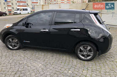 Хетчбек Nissan Leaf 2016 в Хмельницькому