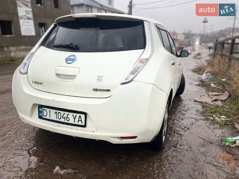 Хэтчбек Nissan Leaf 2012 в Одессе фото 3 Хэтчбек Nissan Leaf 2012 в Одессе