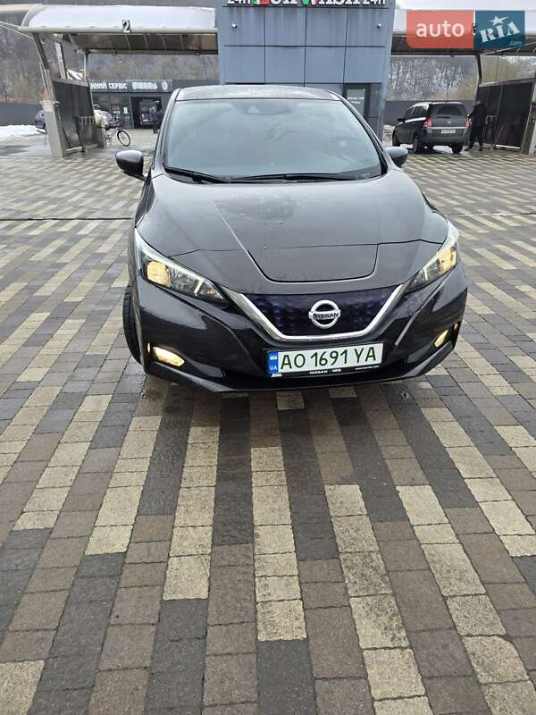 Хэтчбек Nissan Leaf 2021 в Сваляве фото 8 Хэтчбек Nissan Leaf 2021 в Сваляве