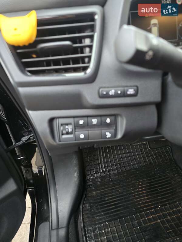 Хэтчбек Nissan Leaf 2021 в Сваляве фото 15 Хэтчбек Nissan Leaf 2021 в Сваляве