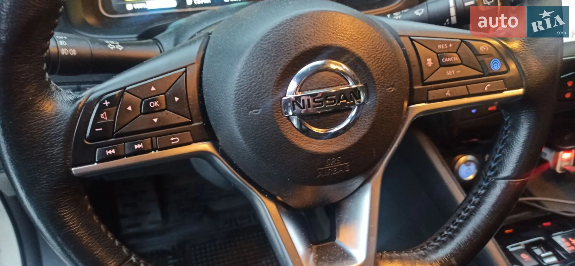 2018 Nissan Leaf - мініатюра 11